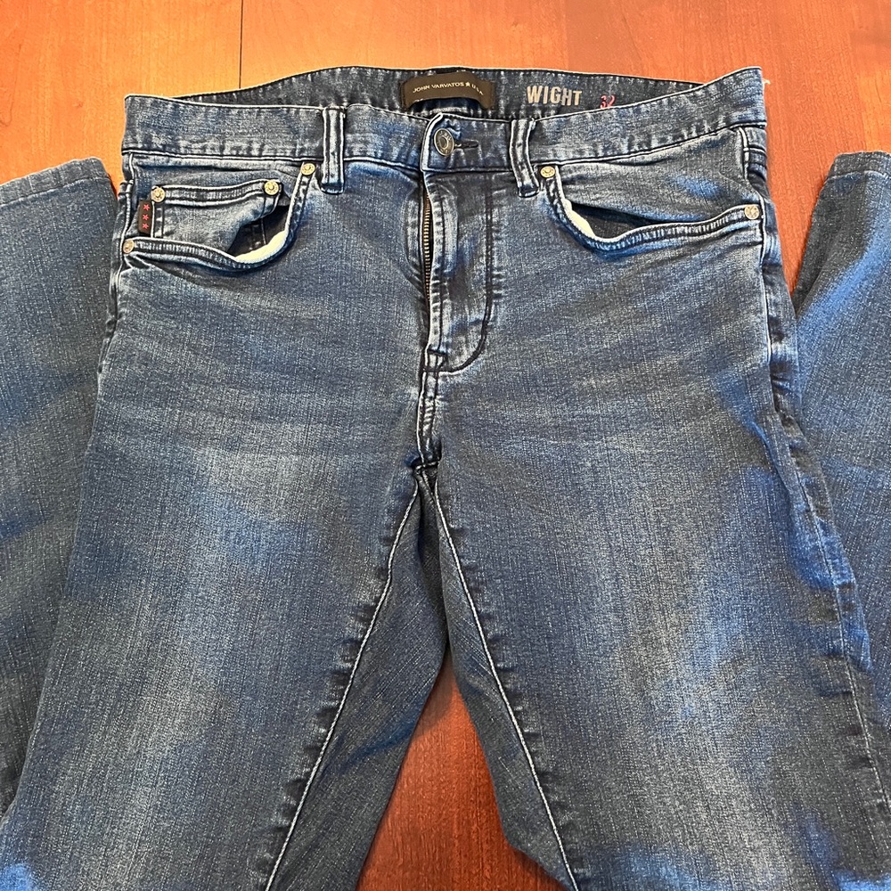 John Varvatos sz 32 Wight color blue